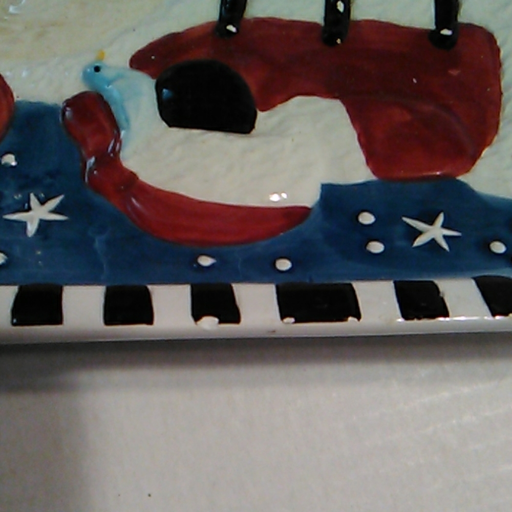 Santa carrying a Christmas tree plate - Picture 6 of 8